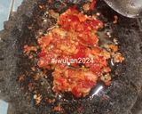 Foto langkah ke 3 dari resep Seblak Cobek Campur Mie Goreng.