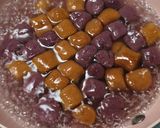 Foto langkah ke 5 dari resep Taiwanese Grass Jelly Dessert.