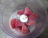 Foto del paso 1 de la receta: Smoothie de fresa y plátano