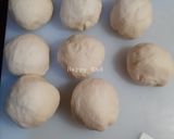 Foto langkah ke 3 dari resep Mini Somun Bread (Turkish Baguette) tanpa Mixer.