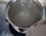 Foto del passaggio 5 della ricetta Risotto alla crema di porro, formaggio di montagna e pepe