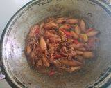 Foto langkah ke 4 dari resep Baby cumi pedas manis.