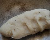 A picture of step 7 of Kakara Pitha (Odisha).
