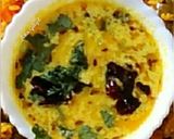 गुजराती खट्टी मीठी कढ़ी (Gujarati khatti meethi kadhi recipe in hindi) रेसिपी चरण 2 फोटो
