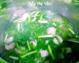 Hình bước làm 3 của món Canh rau tần ô nấu cá thác lác viên