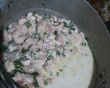 Foto del paso 2 de la receta: Fideos con salsa de pollo y crema