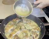 Foto del paso 3 de la receta: Conejo en salsa de tomate y especias