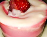 Foto langkah ke 4 dari resep Puding Strawberry.