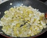Foto del paso 2 de la receta: Chuletas de Sajonia con fritada de verduras