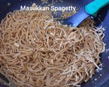 Foto langkah ke 10 dari resep Spaghetti Goreng Bumbu Oriental Enak Simple.