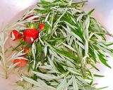 Hình bước làm 1 của món 💚 Canh Ngải Cứu Trứng Gà Lòng Đào