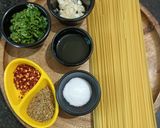 एग्लियो ई ओलियो Aglio e Olio रेसिपी चरण 1 फोटो