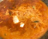 Gambar langkah 5 resipi Gulai Ikan Kering Tumis Darat.