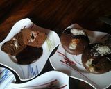 Foto del paso 3 de la receta: Ponquecitos de chocolate rellenos de queso de cabra