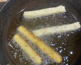 A picture of step 5 of Mashed Potato fries.