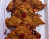 A picture of step 4 of Shredded Potato-Onion Mix Bread Pakoda.