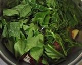 Foto langkah ke 2 dari resep 168). Salad Daun Labu Siam Saus Jeruk Nipis 🥕🥒🥔🍅🍋.