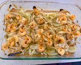 Foto del paso 3 de la receta: Reineta al horno con camarones