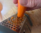 Foto del paso 2 de la receta: Budín de zanahoria con harina integral, azúcar mascabo y canela 🥕 sin balanza