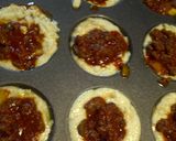 A picture of step 5 of Cheesy sloppy joe casserole muffins, and an openface.