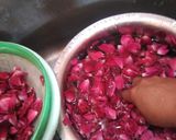 A picture of step 3 of Gulkand.