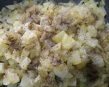 A picture of step 3 of Raw papaya stir fry.