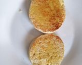 A picture of step 3 of Eggs Benedict.