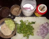 मराठवाडा स्पेशल कांदा कैरीची (kanda kairichi chutney recipe in marathi) रेसिपी स्टेप 1 फोटो 
