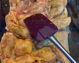Foto del paso 4 de la receta: Alitas de pollo con miel, limón y soja