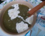 A picture of step 3 of Palak and Mushrooms creamy soup.