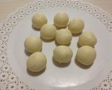 Foto del paso 3 de la receta: Trufas de chocolate blanco y coco