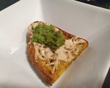 Foto del paso 5 de la receta Crema de calabacín y cebolleta con pesto y tosta gratinada