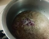 A picture of step 2 of Masala chanay.