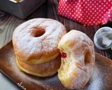 Foto langkah ke 7 dari resep 135. Donat ubi kuning bolong isi selai.