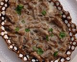 A picture of step 7 of Creamy Garlic Mushrooms.