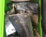 Foto langkah ke 1 dari resep Tim Ikan ala Hongkong.