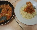 Foto langkah ke 4 dari resep Mie Topping Jamur Saus Spaghetti.