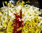 Foto langkah ke 4 dari resep Mie Kecap.