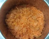 A picture of step 3 of Rabri-Gajar Halwa.