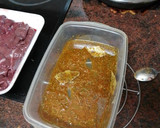 Foto del paso 1 de la receta: Hígado adobado a la plancha con papas arrugas
