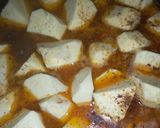 A picture of step 1 of Coconut potato porridge.