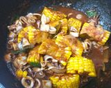 Foto langkah ke 4 dari resep Cumi Saus Padang.
