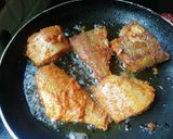ஃபிஷ் ஃப்ரை ரெசிபி ஸ்டேப் 3 புகைப்படம்