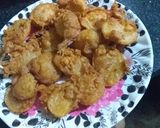आलू बेसन से बने कुरकुरे पकोड़े (Aloo besan se bane kurkure pakode recipe in Hindi) रेसिपी चरण 4 फोटो