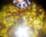 A picture of step 7 of Lauki Gosht.