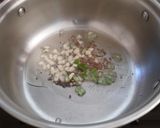 A picture of step 3 of Lauki chane daal ki sabji.