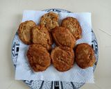 Foto langkah ke 3 dari resep Banana Beignets.