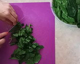 Foto del paso 1 de la receta: Omelette de champiñones y espinacas