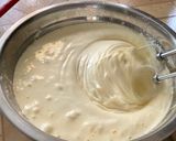 Foto langkah ke 3 dari resep Sponges Cake topping keju.