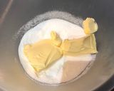 A picture of step 1 of Classic Victoria sponge cake.